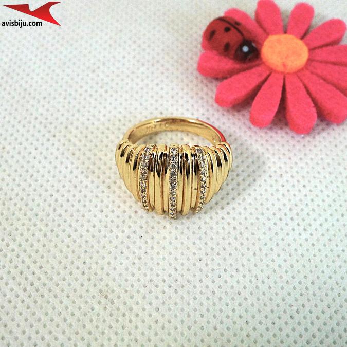 Пръстен с 14К златно покритие и с цирконий